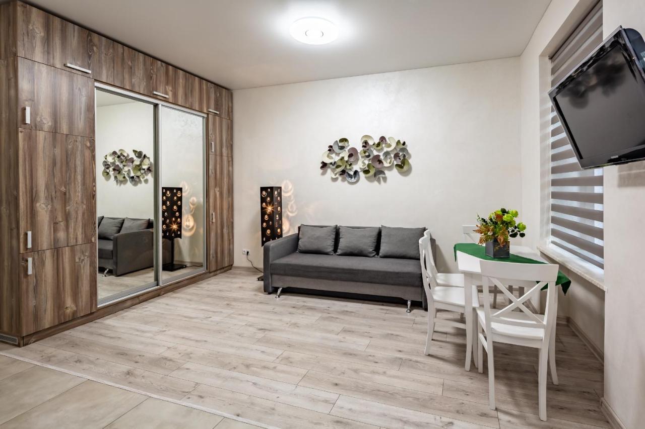 Alfa Apartments Kulisha 40 Lviv Exteriör bild