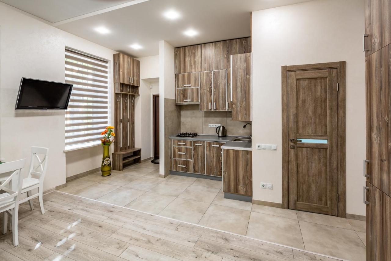 Alfa Apartments Kulisha 40 Lviv Exteriör bild