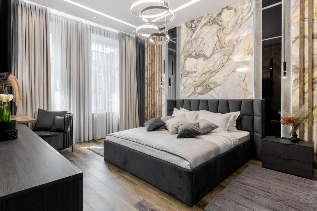 Alfa Apartments Kulisha 40 Lviv Exteriör bild