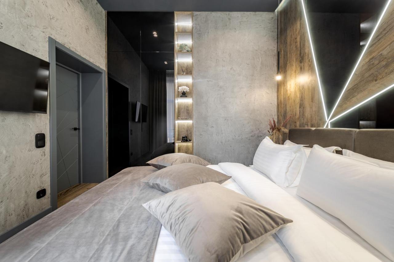 Alfa Apartments Kulisha 40 Lviv Exteriör bild
