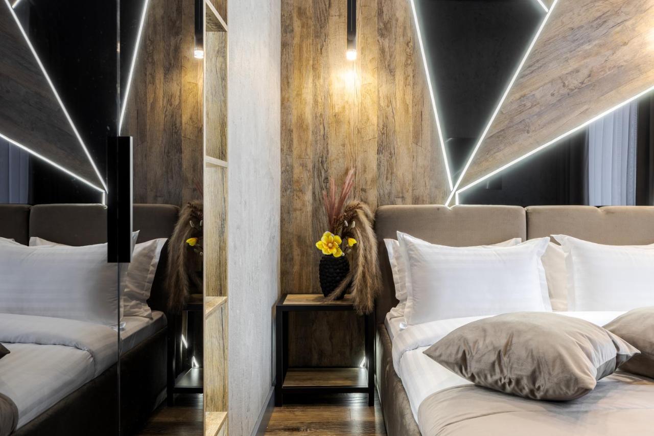 Alfa Apartments Kulisha 40 Lviv Exteriör bild