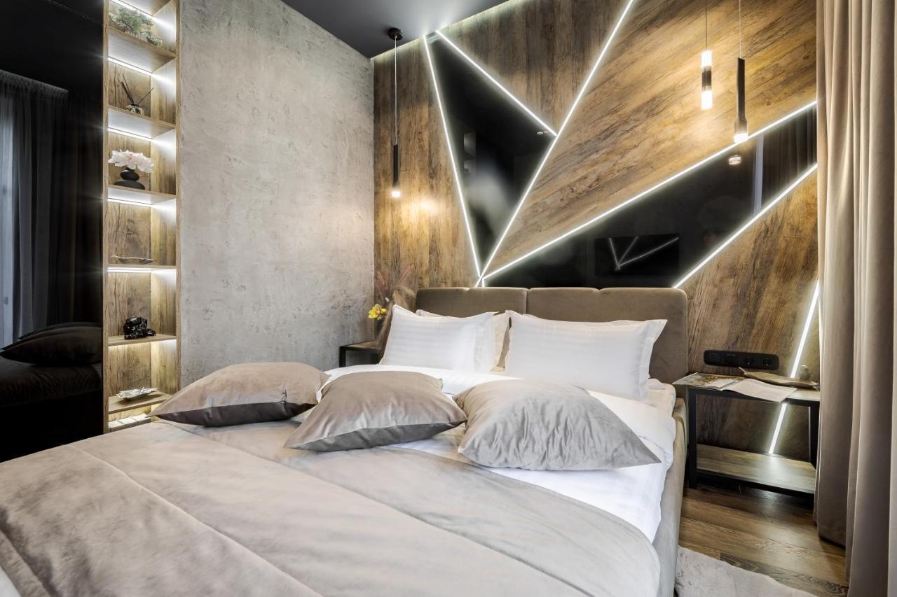 Alfa Apartments Kulisha 40 Lviv Exteriör bild