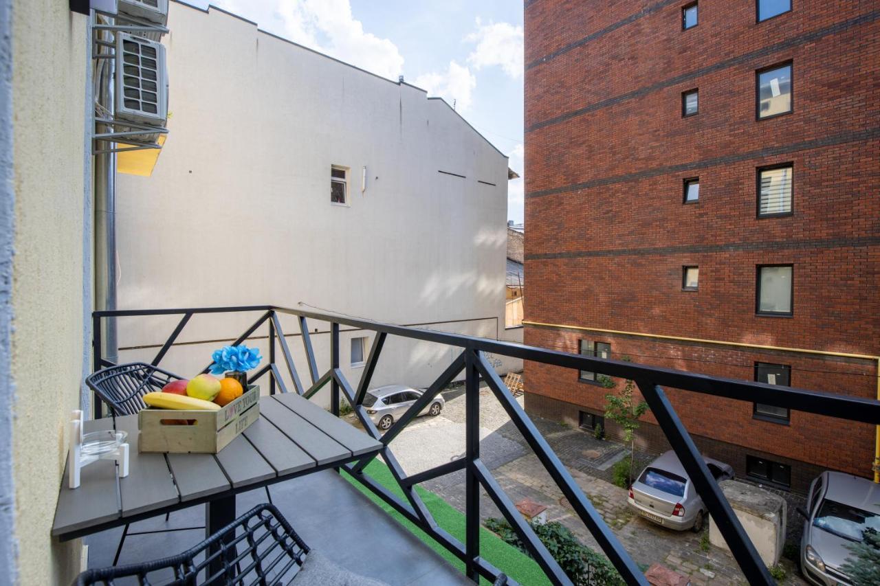 Alfa Apartments Kulisha 40 Lviv Exteriör bild